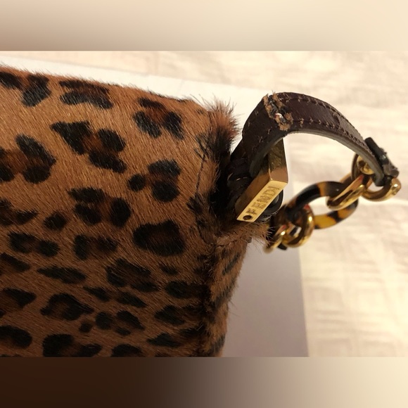 Authentic Fendi mini Mamma baguette leather cheetah bag. - Picture 6 of 10